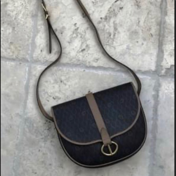 Vintage Dior crossbody bag ( 100% Authentic) - Picture 4 of 17